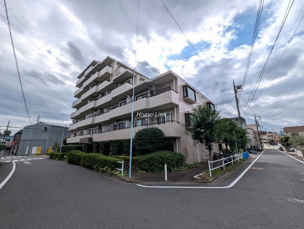 東建ニューハイツ赤塚公園　北東側からの外観